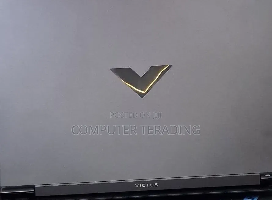 New Laptop HP Victus 15 16GB Intel Core i7 SSD 1T