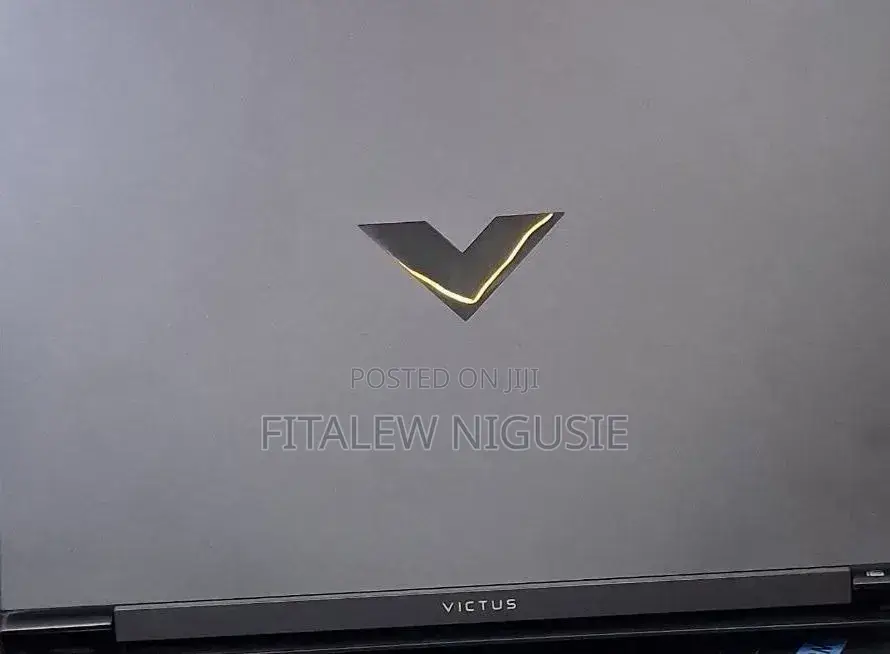 New Laptop HP Victus 15 16GB Intel Core i7 SSD 1T