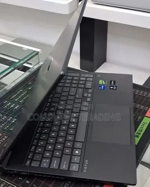 New Laptop HP Victus 15 16GB Intel Core i7 SSD 1T