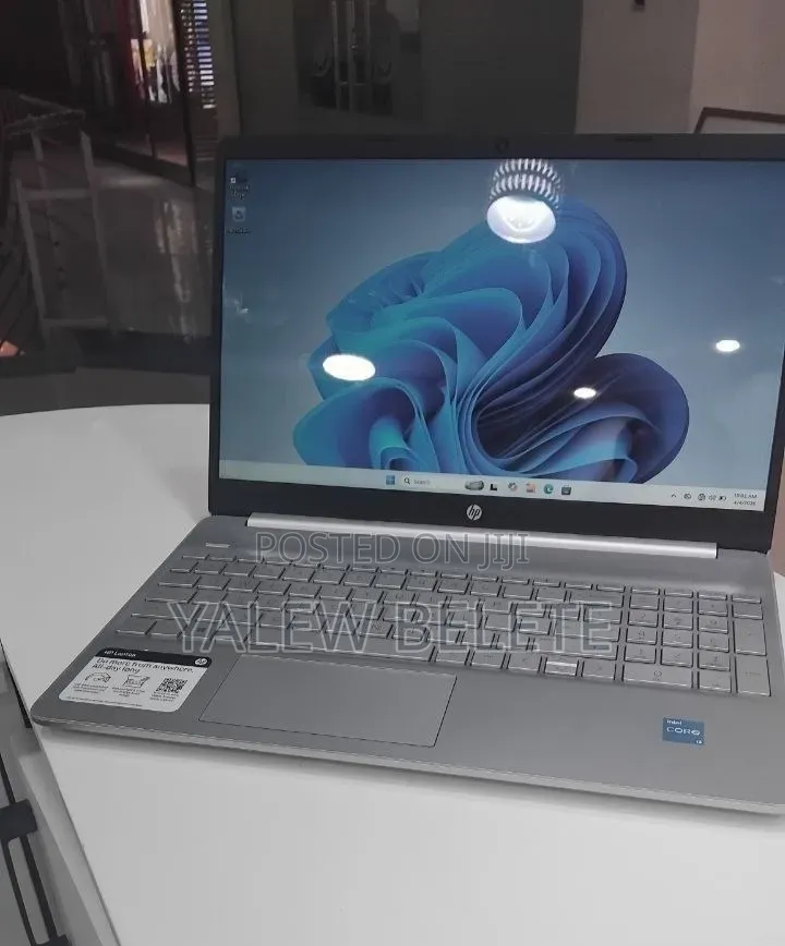 New Laptop HP Stream Notebook 8GB Intel Core i3 SSD 256GB