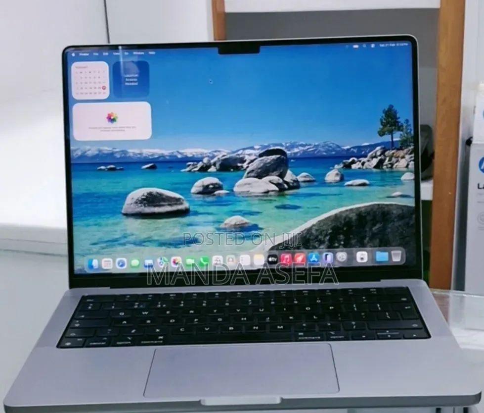 New Laptop Apple MacBook Pro M1 16GB Apple M1 Pro SSD 1T