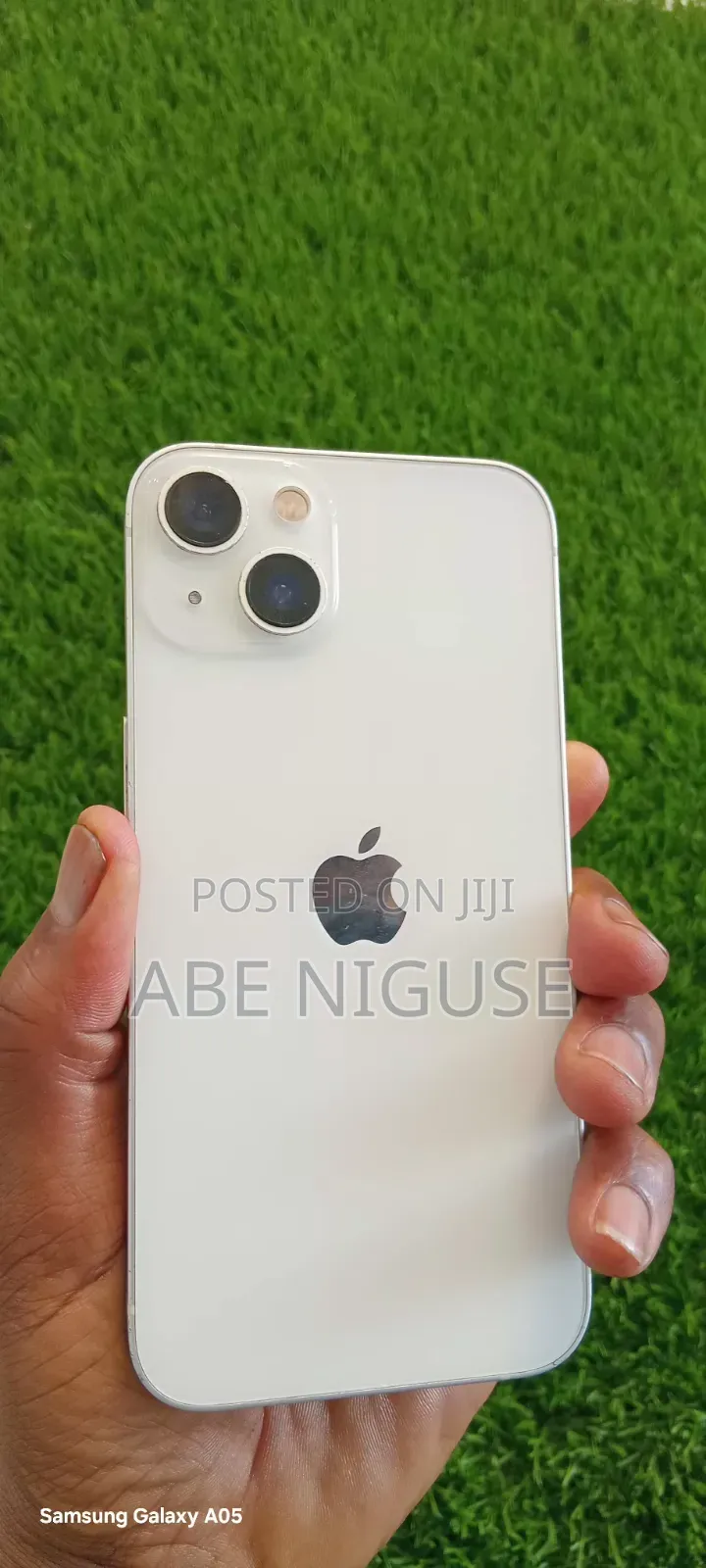 Apple iPhone 13 128 GB White