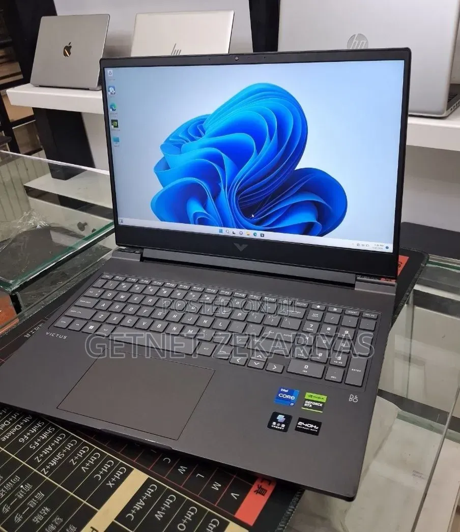 New Laptop HP Victus 16 16GB Intel Core i7 SSD 1T