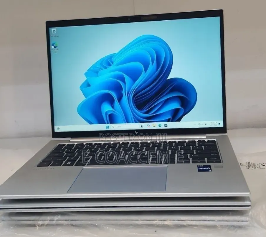 New Laptop HP 16GB Intel Core i5 SSD 512GB