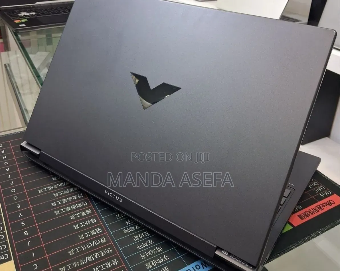 New Laptop HP Victus 16 16GB Intel Core i7 SSD 1T