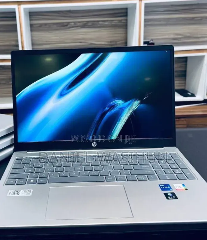 New Laptop HP Stream Notebook 16GB Intel Core i5 SSD 512GB
