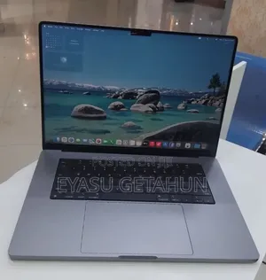 New Laptop Apple MacBook Pro M1 32GB Apple M1 Pro SSD 1T