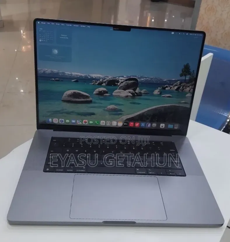 New Laptop Apple MacBook Pro M1 32GB Apple M1 Pro SSD 1T