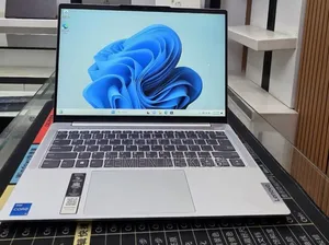 New Laptop Lenovo Ideapad 3 16GB Intel Core i5 SSD 512GB