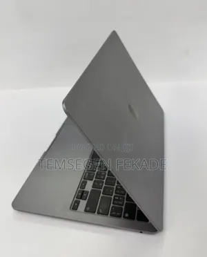 New Apple MacBook Air 2024 M3 13-inch 16GB Apple M3 Max SSD 256GB