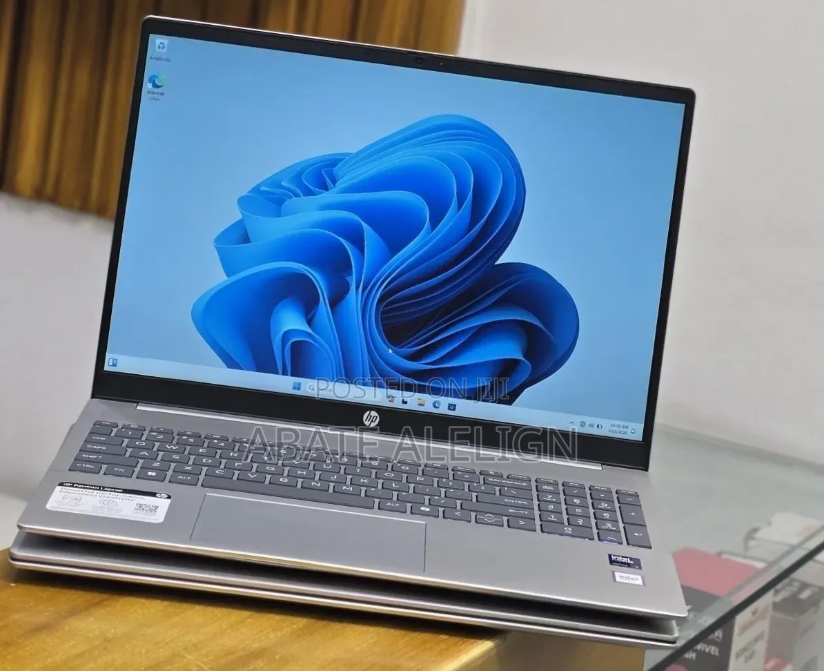 New Laptop HP Pavilion 15 16GB Intel Core Ultra 7 SSD 512GB