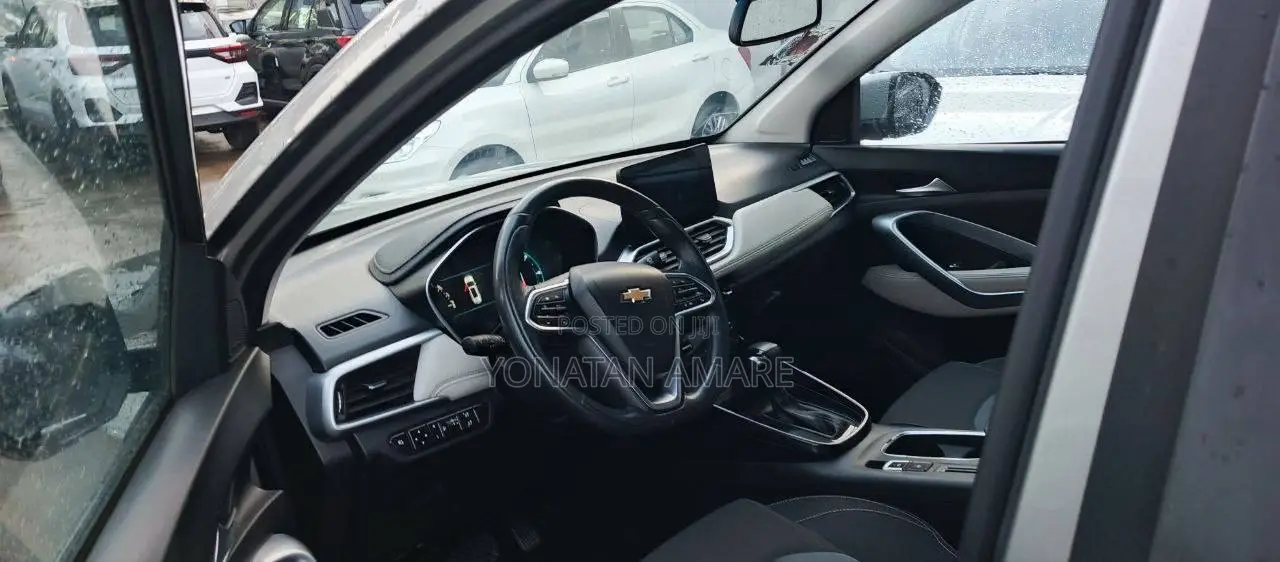 Chevrolet Captiva 2022 Gray