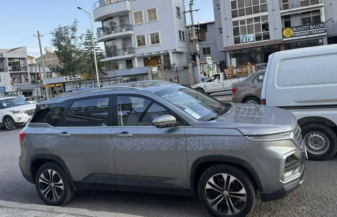 Chevrolet Captiva 2022 Gray