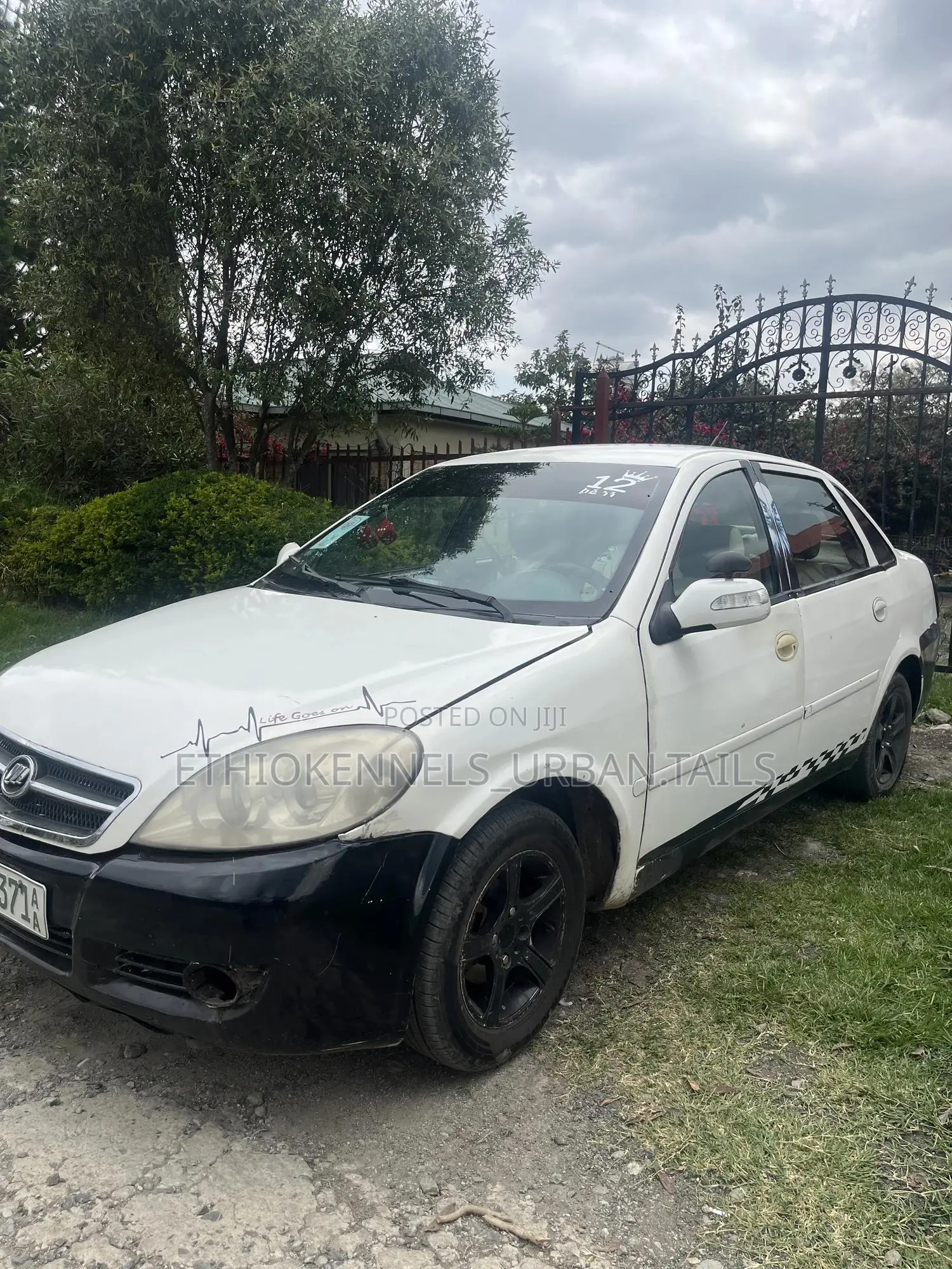 Lifan 520 2012 White
