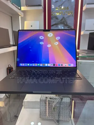 New Apple MacBook Pro 2023 M3 14-inch 18GB Apple M3 Pro SSD 512GB