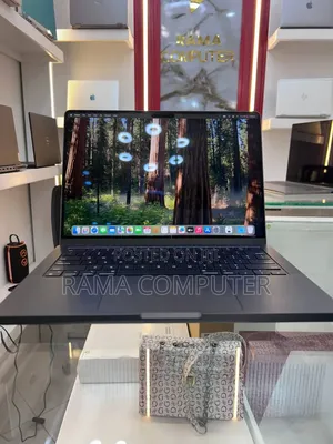 New Apple MacBook Pro 2023 M3 14-inch 18GB Apple M3 Pro SSD 512GB