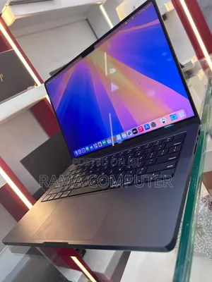 New Apple MacBook Pro 2023 M3 14-inch 18GB Apple M3 Pro SSD 512GB