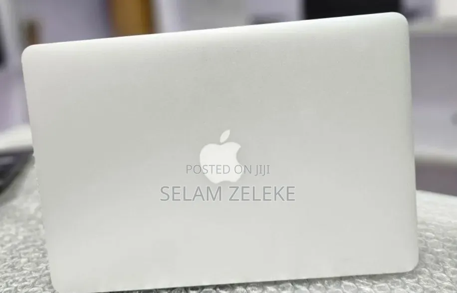 New Laptop Apple MacBook Air 2014 8GB Intel Core i7 SSD 512GB