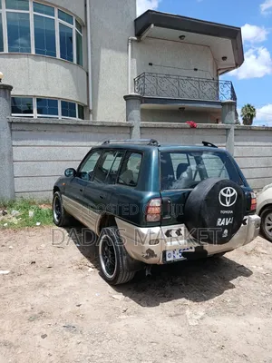 Toyota RAV4 Automatic 2000 Green