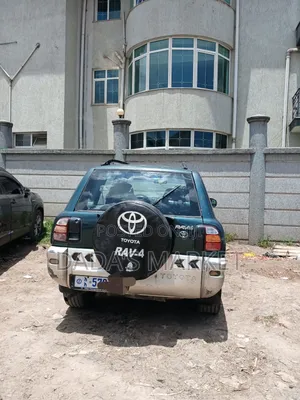 Toyota RAV4 Automatic 2000 Green