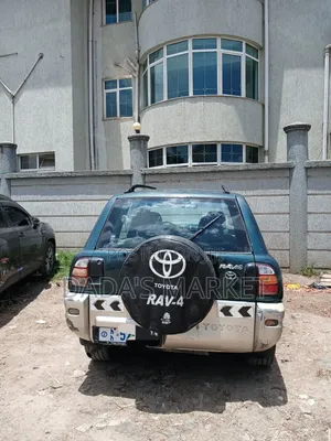 Toyota RAV4 Automatic 2000 Green