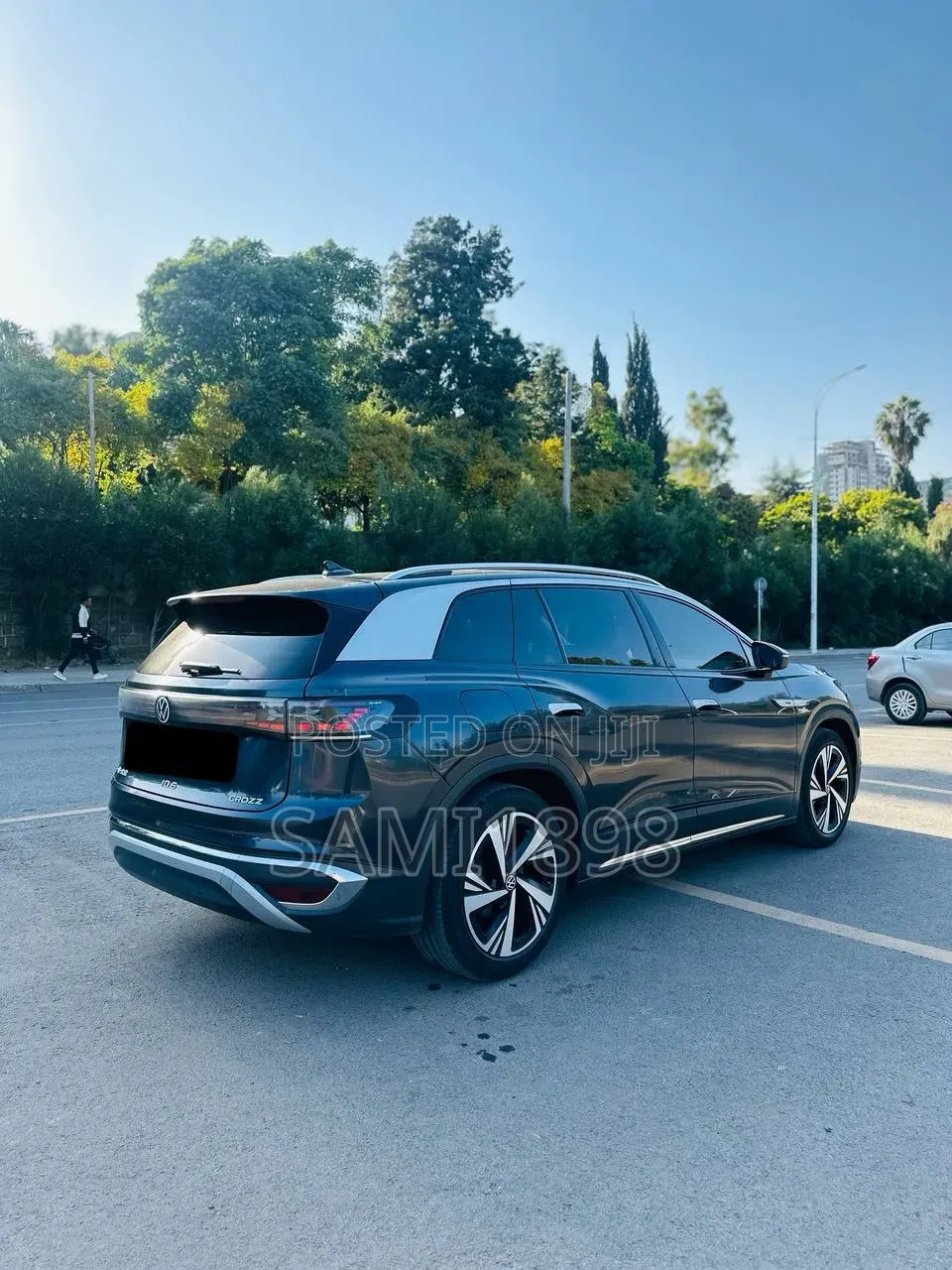 Volkswagen ID.6 2022 Black