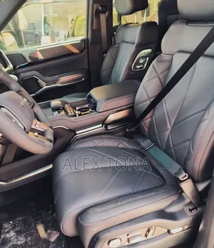 BYD Leopard 8 2.0 Hybrid AWD 2025 Black