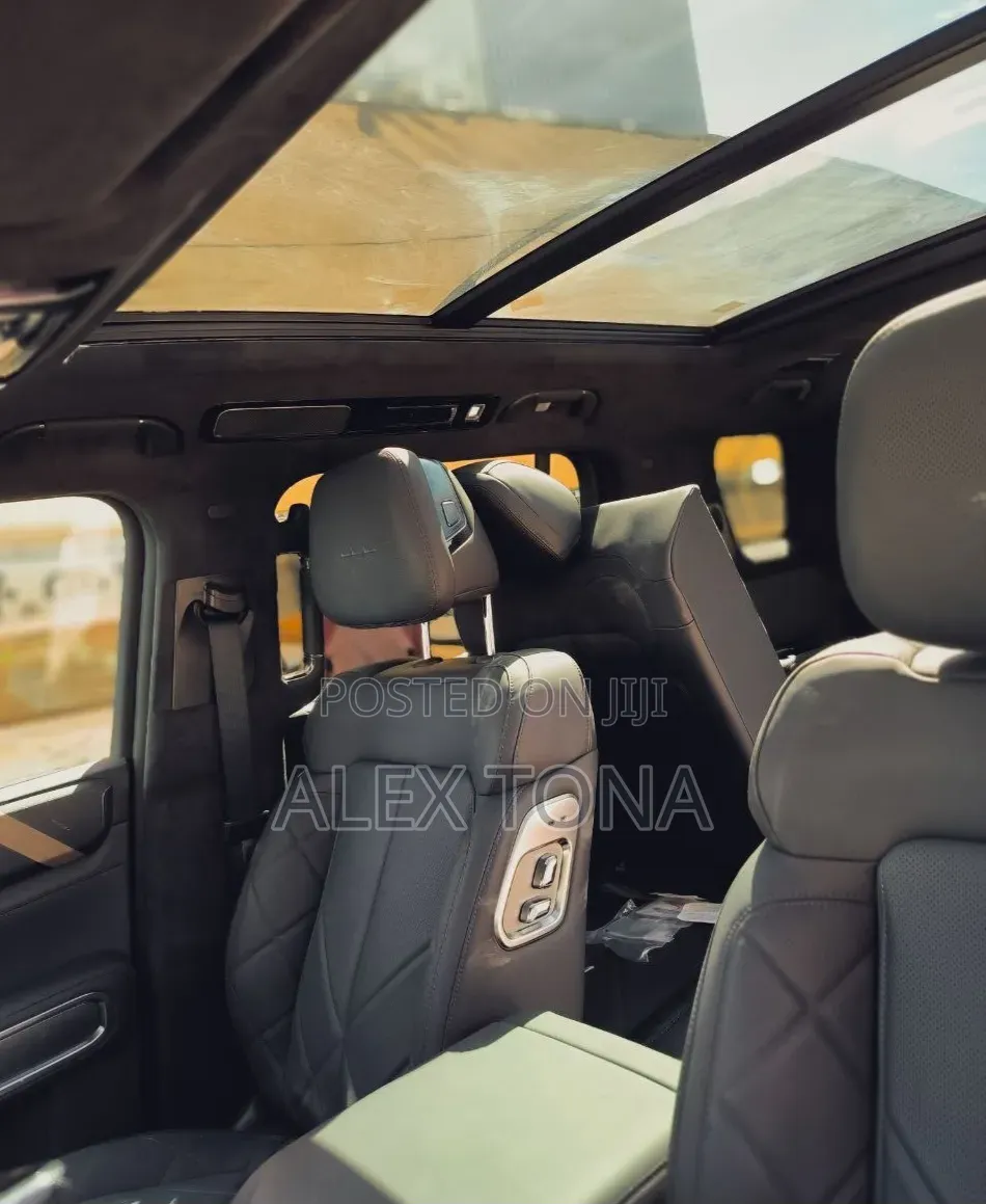 BYD Leopard 8 2.0 Hybrid AWD 2025 Black