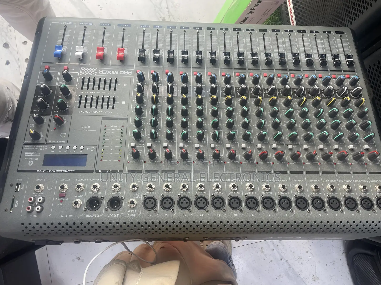 Mixer 16 Channel