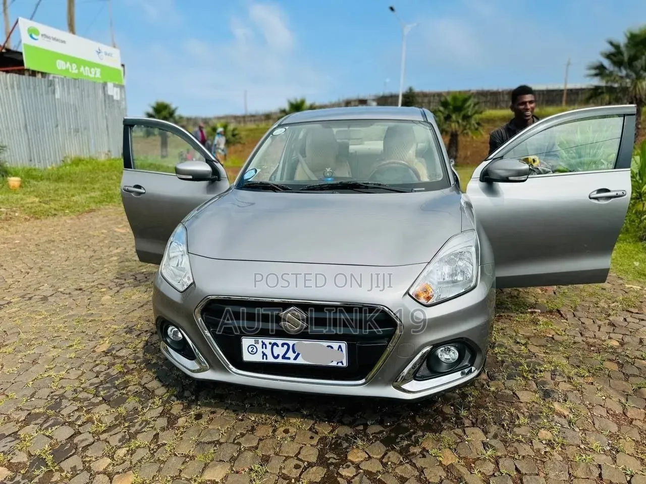 Suzuki Dzire 2022 Silver