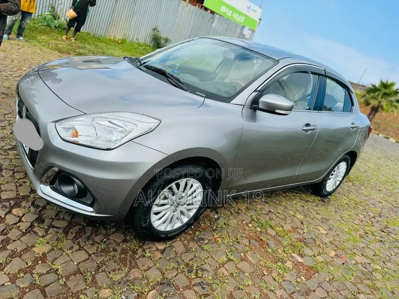 Suzuki Dzire 2022 Silver