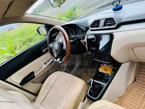 Suzuki Dzire 2022 Silver