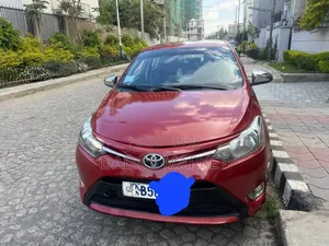 Toyota Yaris 2014 Red