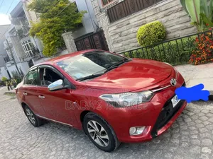 Toyota Yaris 2014 Red