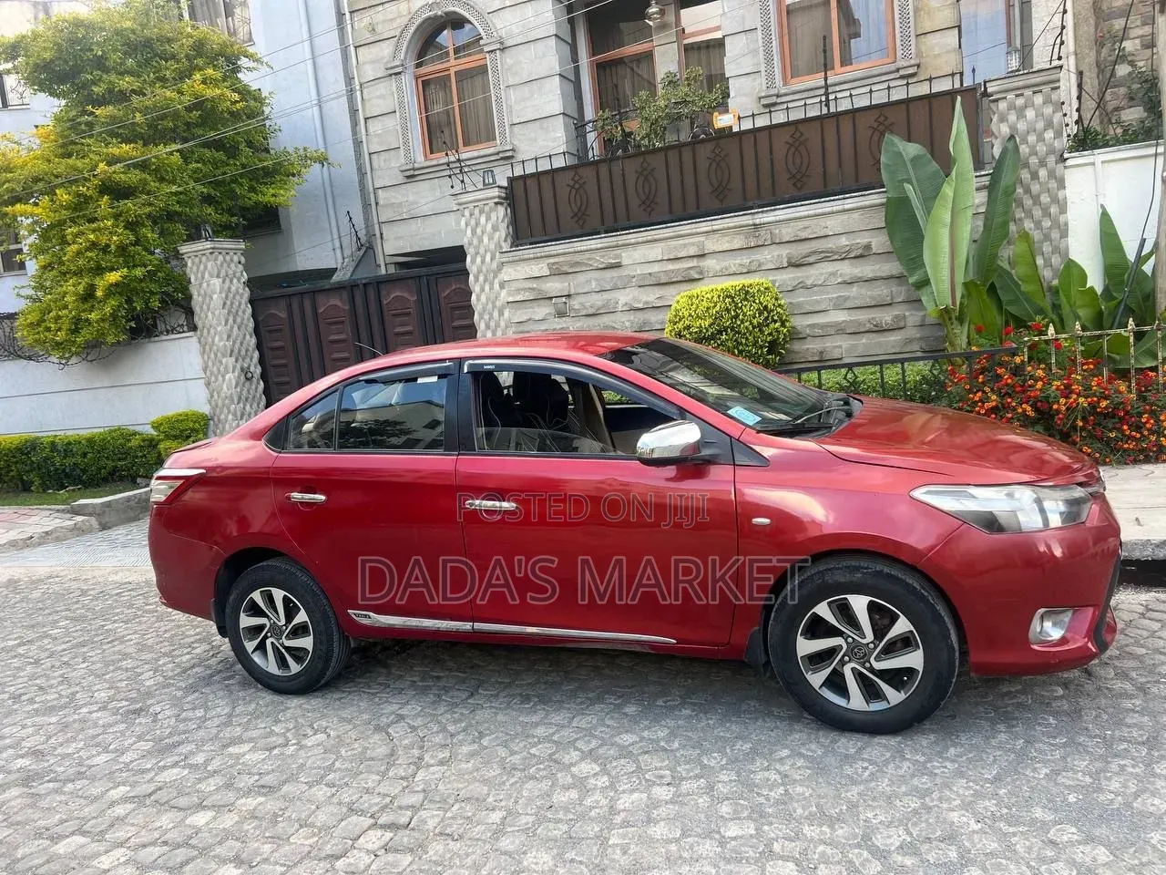Toyota Yaris 2014 Red