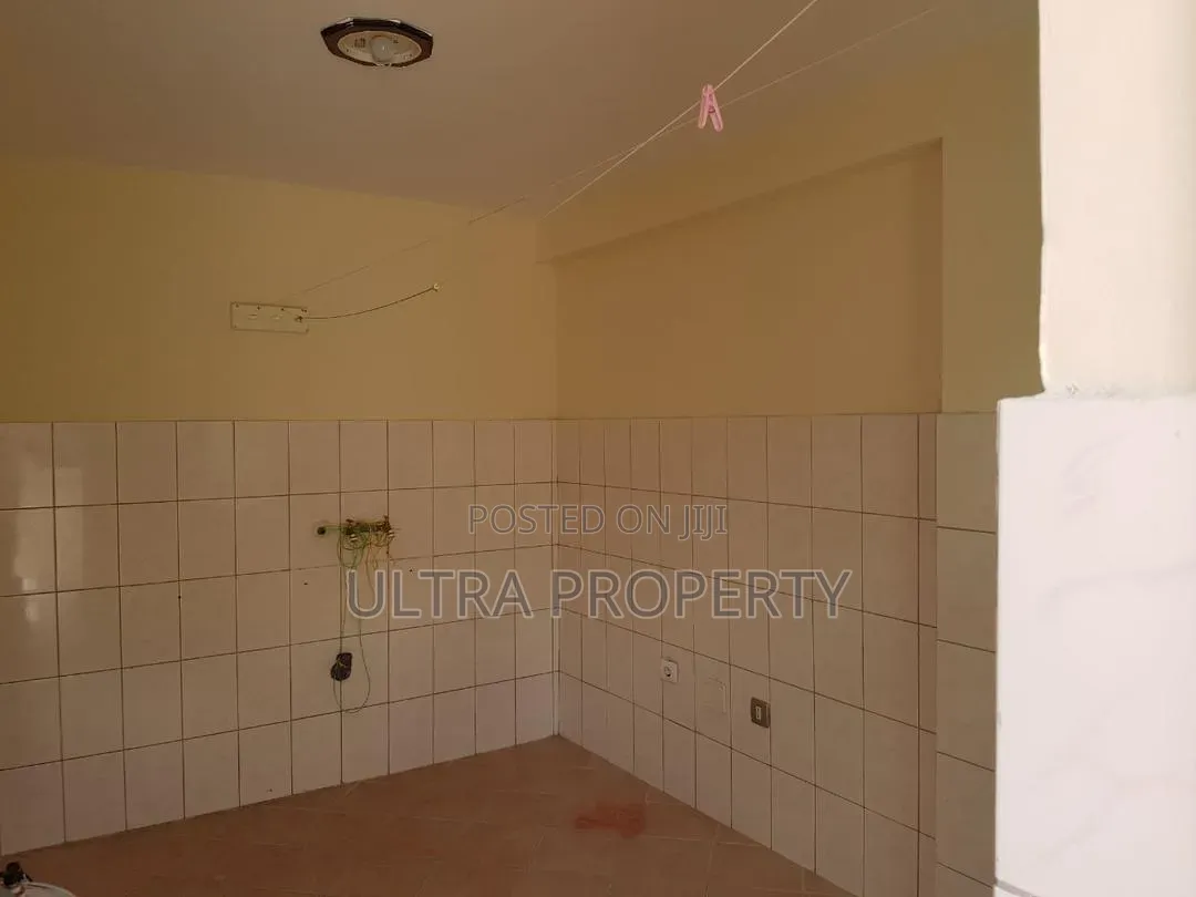 3bdrm House in Bole for sale