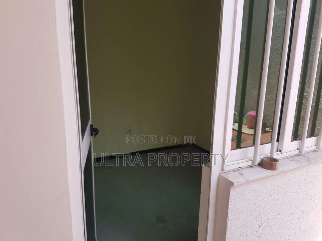 3bdrm House in Bole for sale