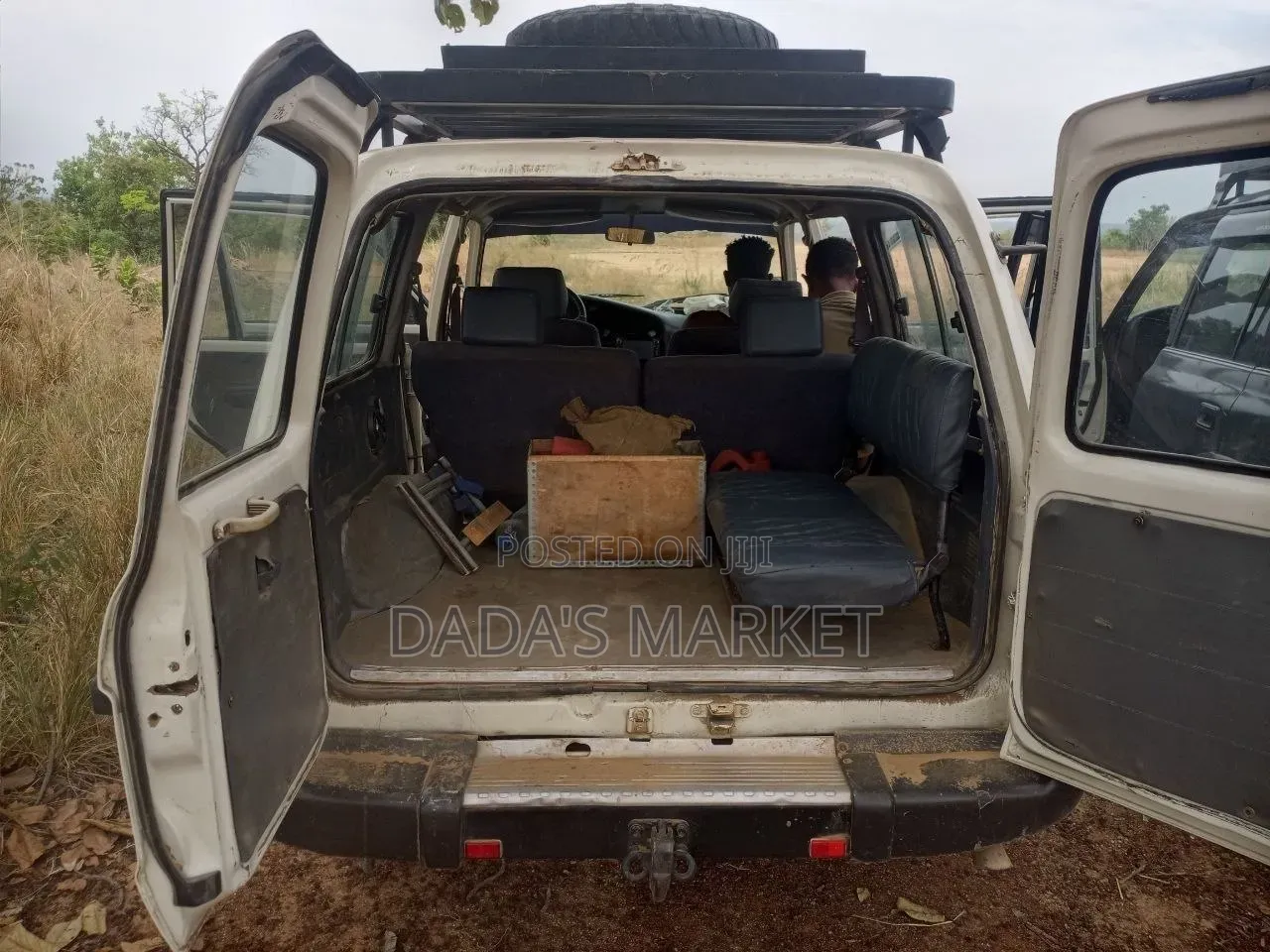 Toyota Land Cruiser 1993 White