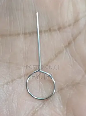የ Sim Card ማዉጫ መርፌ