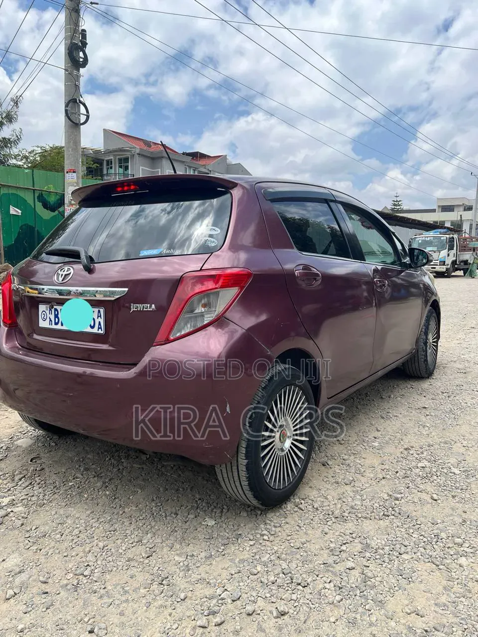 Toyota Yaris 2012 Burgundy