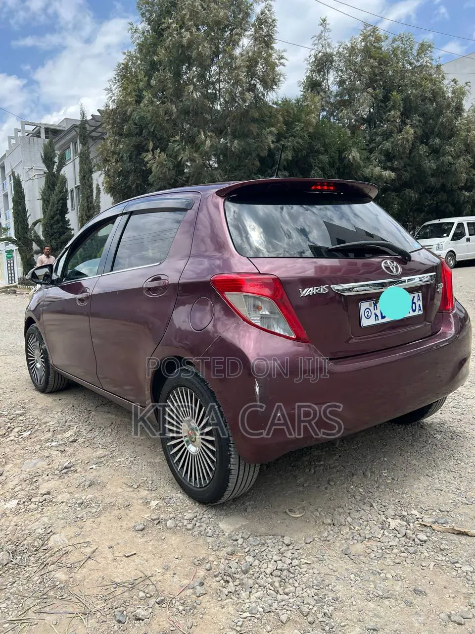 Toyota Yaris 2012 Burgundy