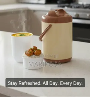 ዘመናዊና ውብ የሙቅ መያዣ (Flask)