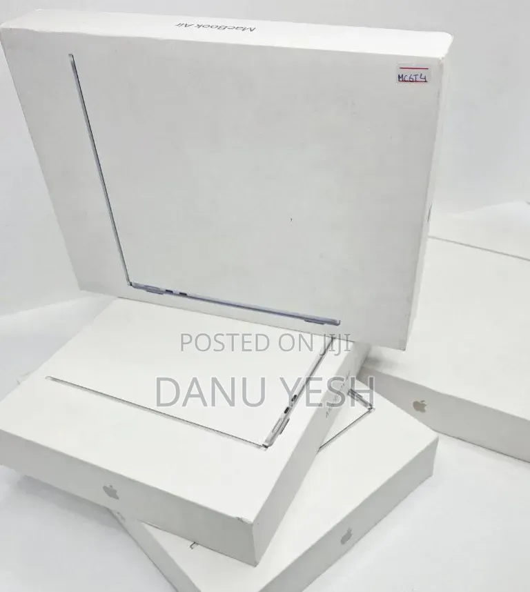 New Laptop Apple MacBook Air 2025 M4 13-inch 16GB Apple M4 SSD 256GB