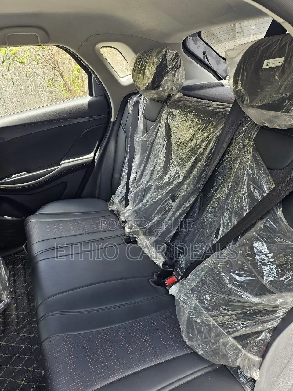 BYD E2 43 kWh 94 hp FWD 2025 Gray