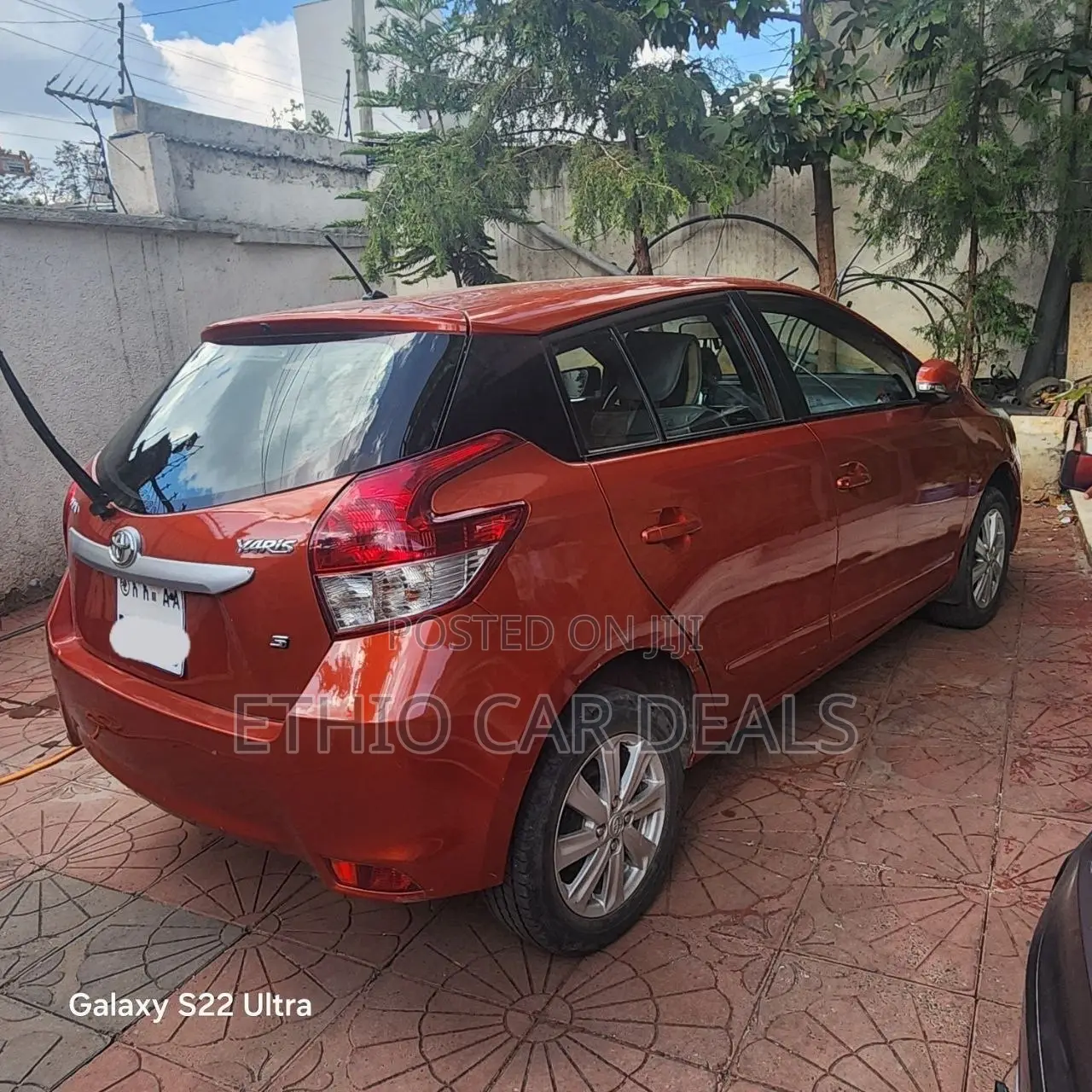 Toyota Yaris 2017 Orange