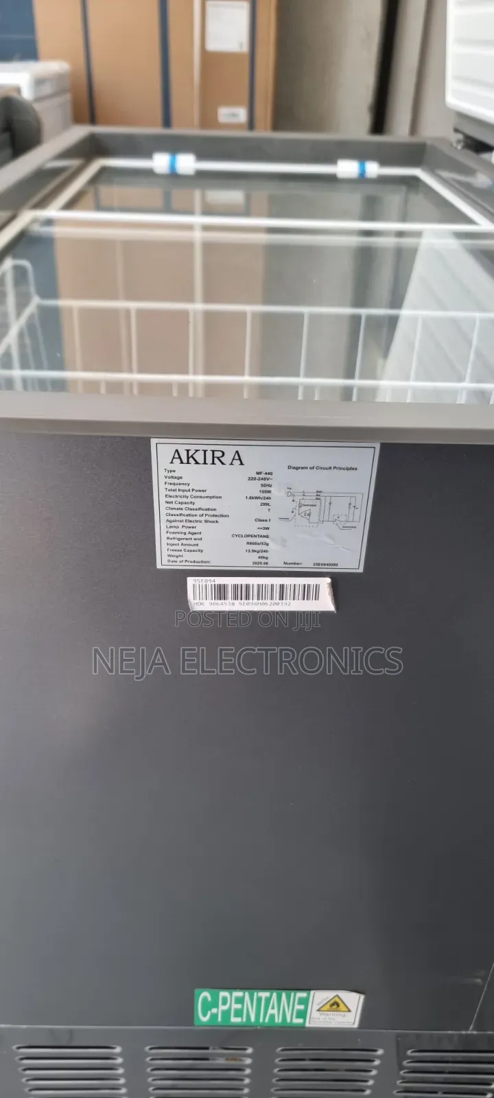 Akira Chest Freezers 299liter for in Delivery