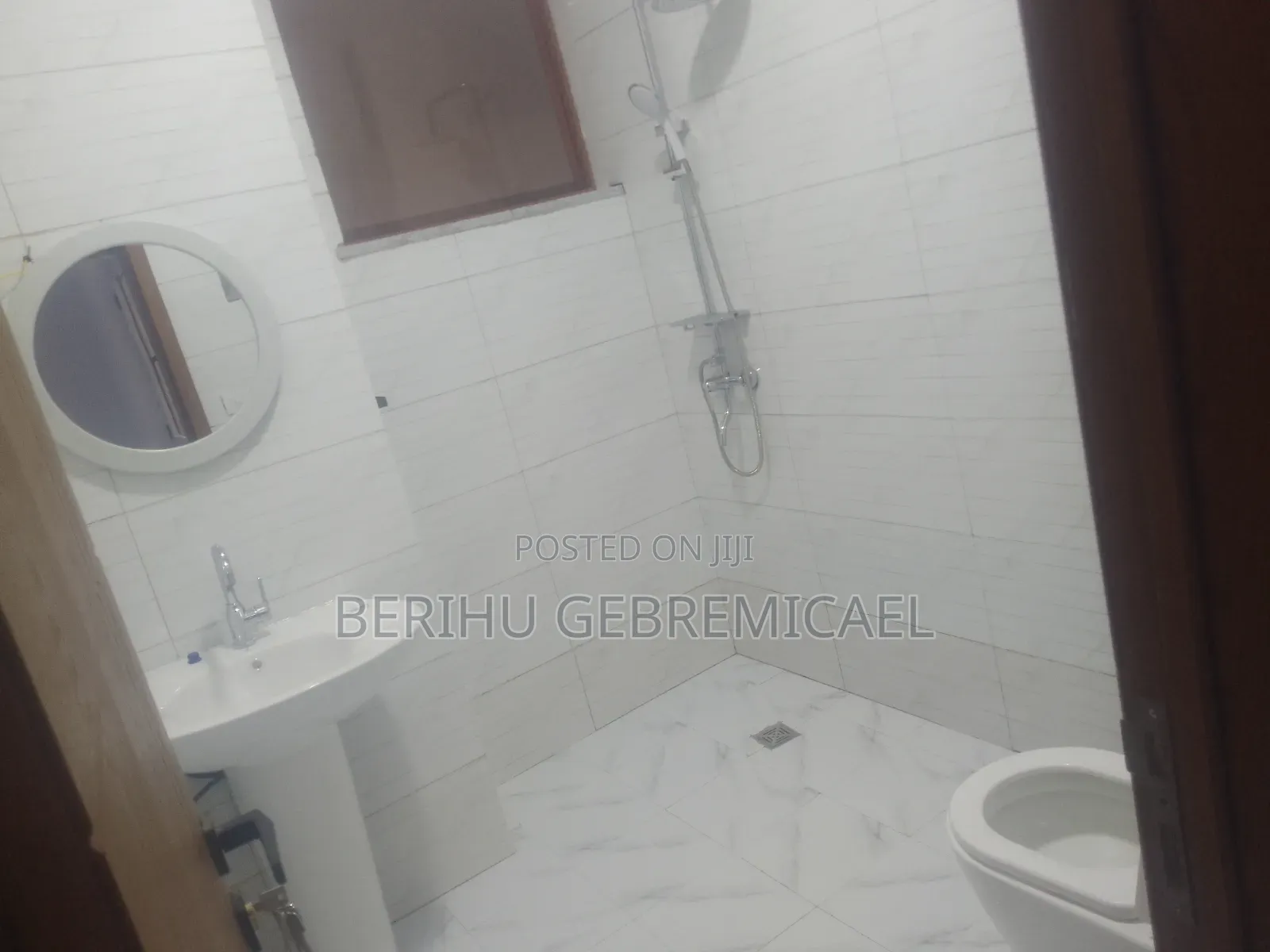 3bdrm Apartment in አያተ, Yeka for rent