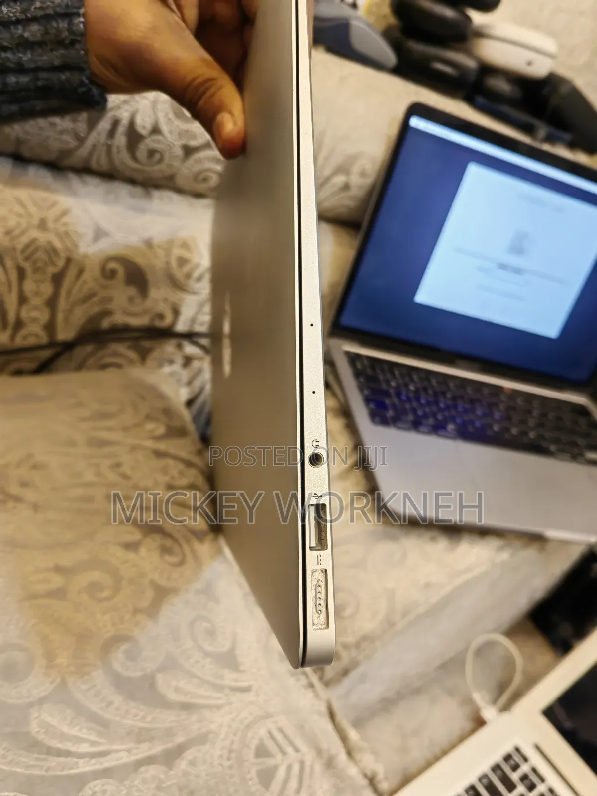 Laptop Apple MacBook 2017 8GB Intel Core i5 SSD 250GB