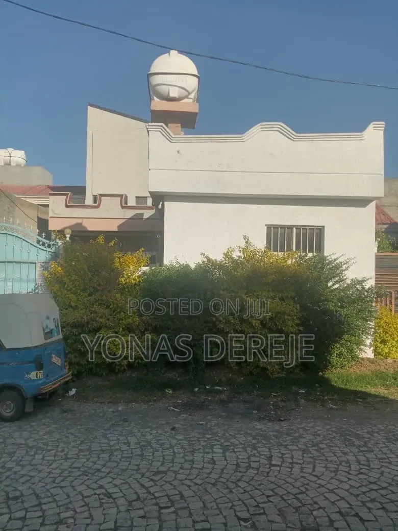 Furnished 5bdrm House in ዱከም/Dukem, East Shewa for sale
