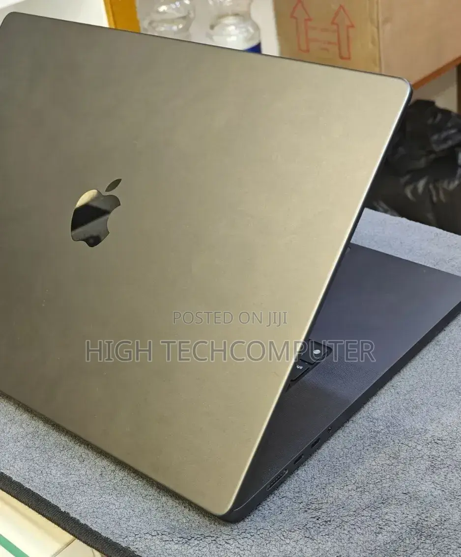 New Apple MacBook Pro 2023 M3 Max 16-inch 36GB Apple M3 Pro SSD 512GB